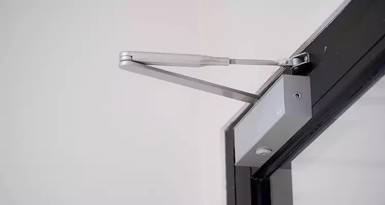Screen Door Closer Installation in Margate, FL
