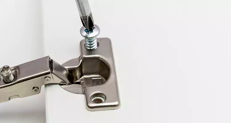 Screen Door Hinge Repair in Margate, FL