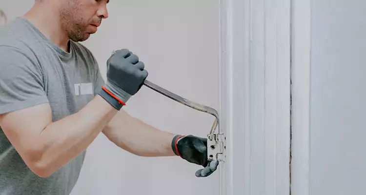 Cracked Door Jamb Repair in Margate, FL