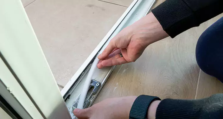 Garage Door Off Track Repair in Margate, FL