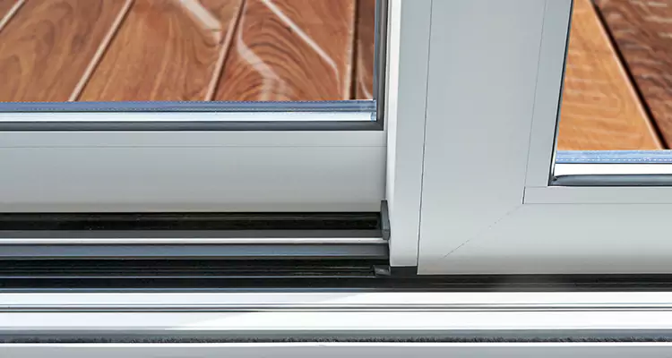 Patio Doors Leaking Water Issue Repair Services in Margate, FL