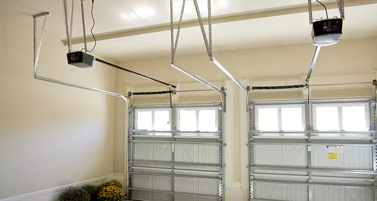 Residential Emergency Garage Door Repair in Margate, FL