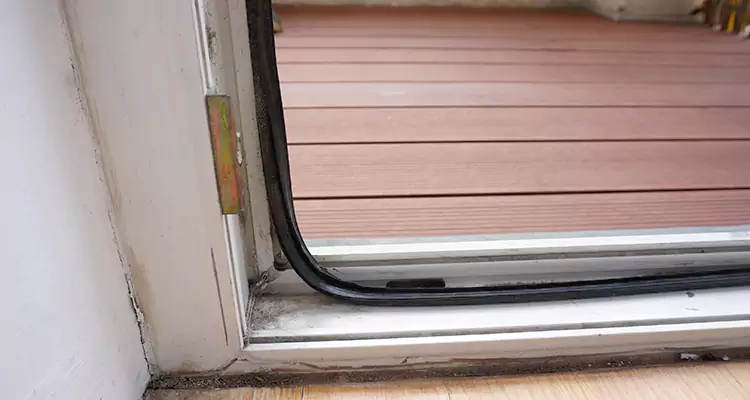 Why Choose Us for Leaking Sliding Glass Door Repair in Margate, FL?