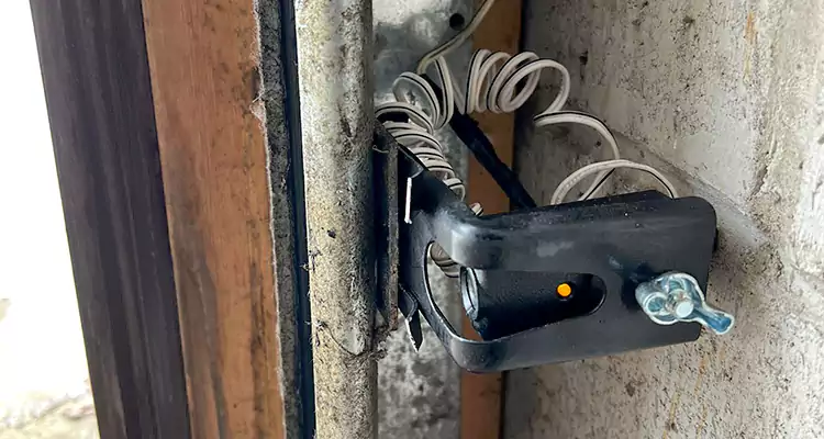 Fix Broken Garage Door Sensor in Margate, FL