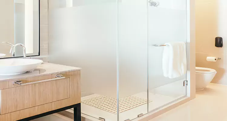 Expert Shower Door Fix and Repair in Margate, FL