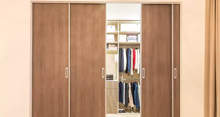 Sliding Closet Wardrobe Repairs in Margate, FL